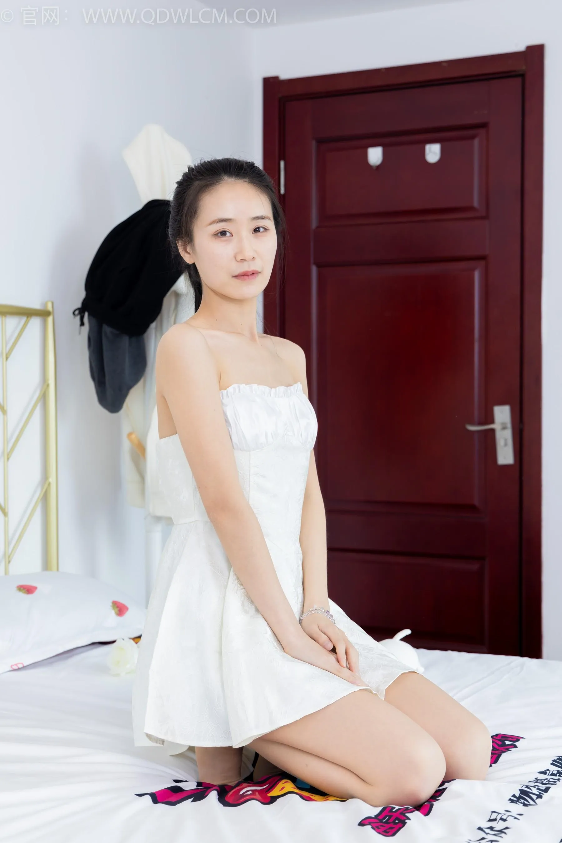 物恋传媒 NO.1540 菜菜-空谷悠兰 [151P]插图5